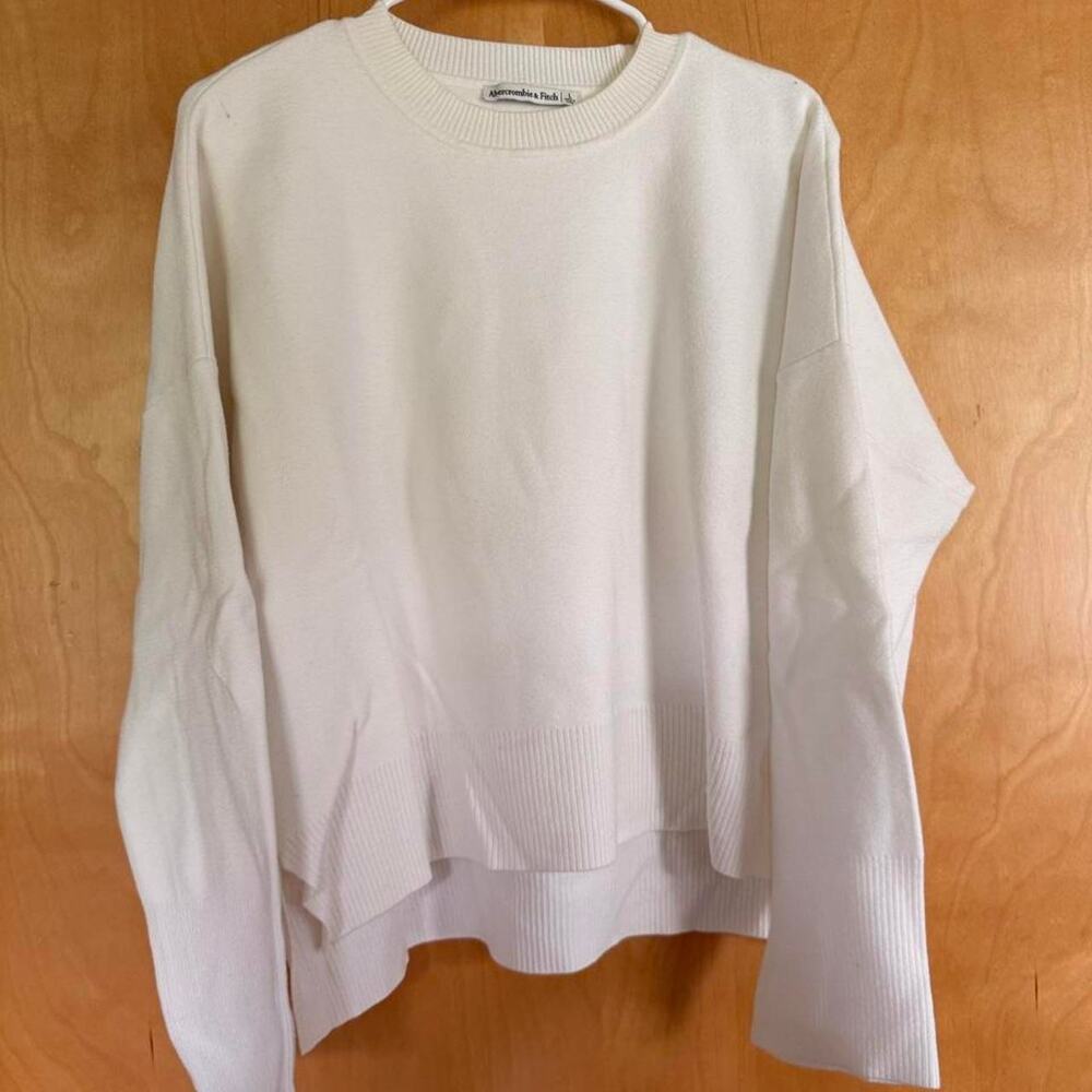 White super soft sweater from